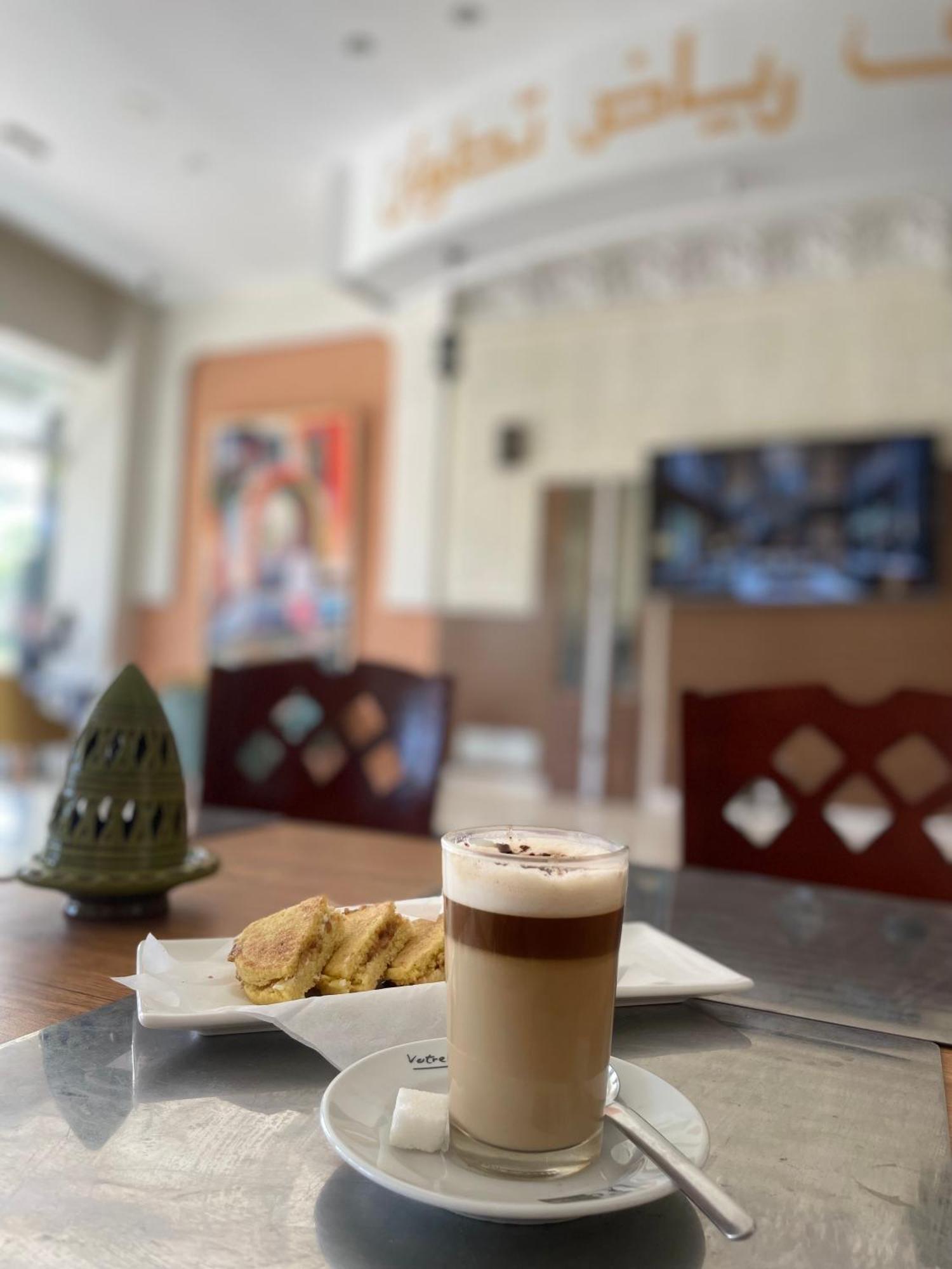 Hotel Ryad Tetouan Aero Bagian luar foto