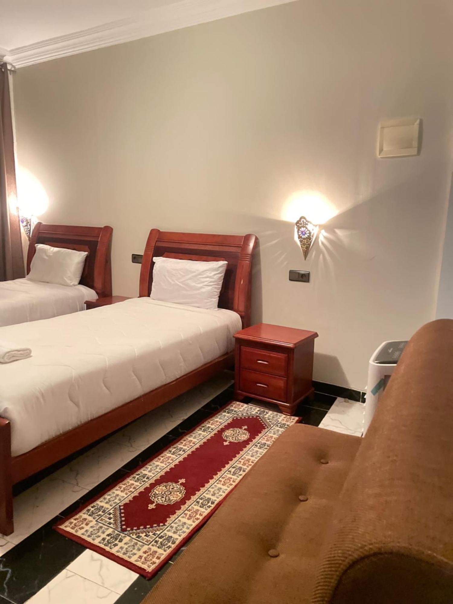 Hotel Ryad Tetouan Aero Bagian luar foto